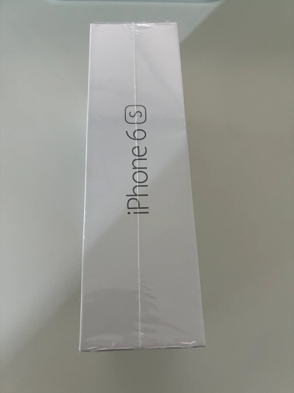 Brand new iPhone 6s - photo 2