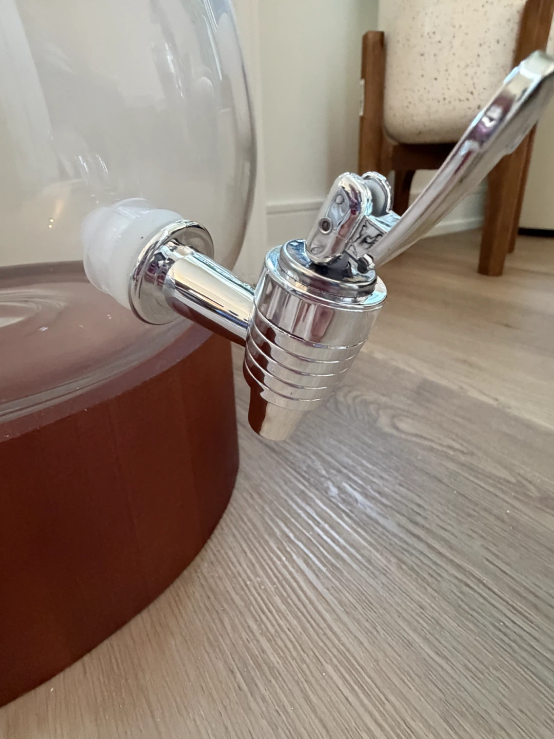 Large Glass Beverage Dispenser with Wooden Base and Cork Lid - photo 3