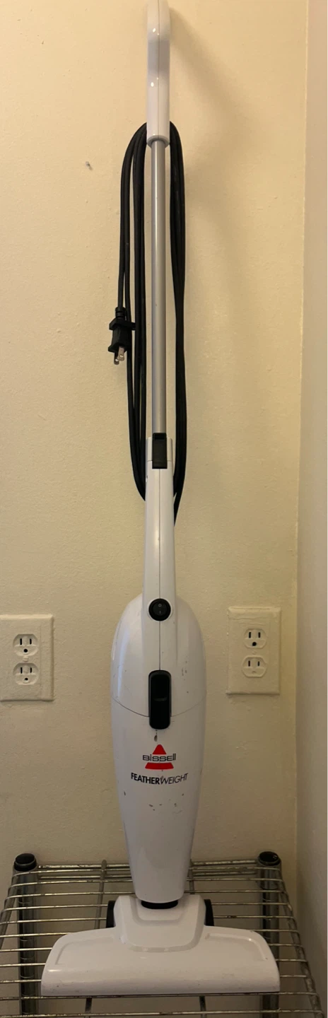 lightweight vacuum cleaner