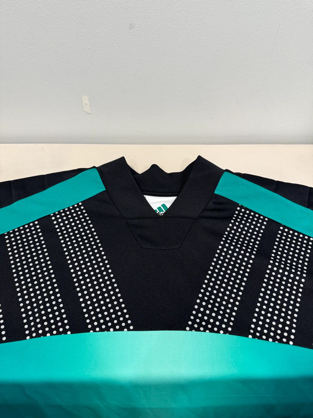 adidas Equipment Goalkeeper Jersey – Men’s Medium - photo 3