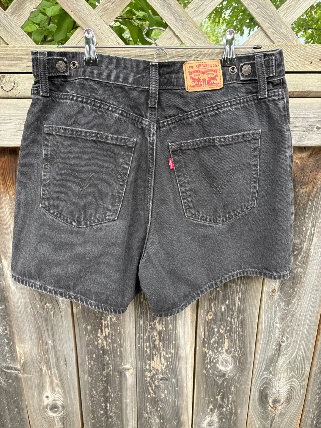 Levi's Black Denim Shorts Size 31 - photo 3