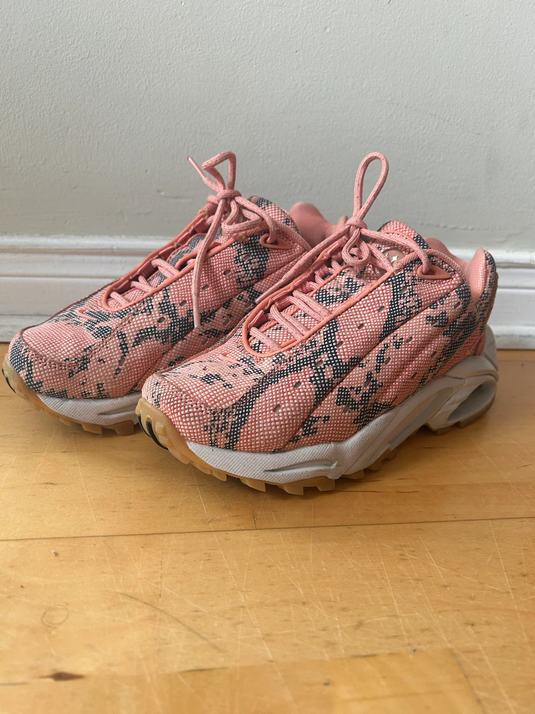 Nike shoes