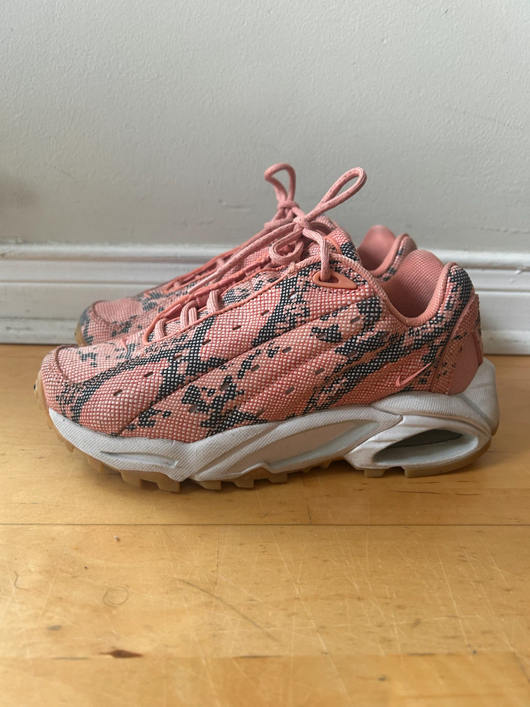 Nike shoes - photo 2