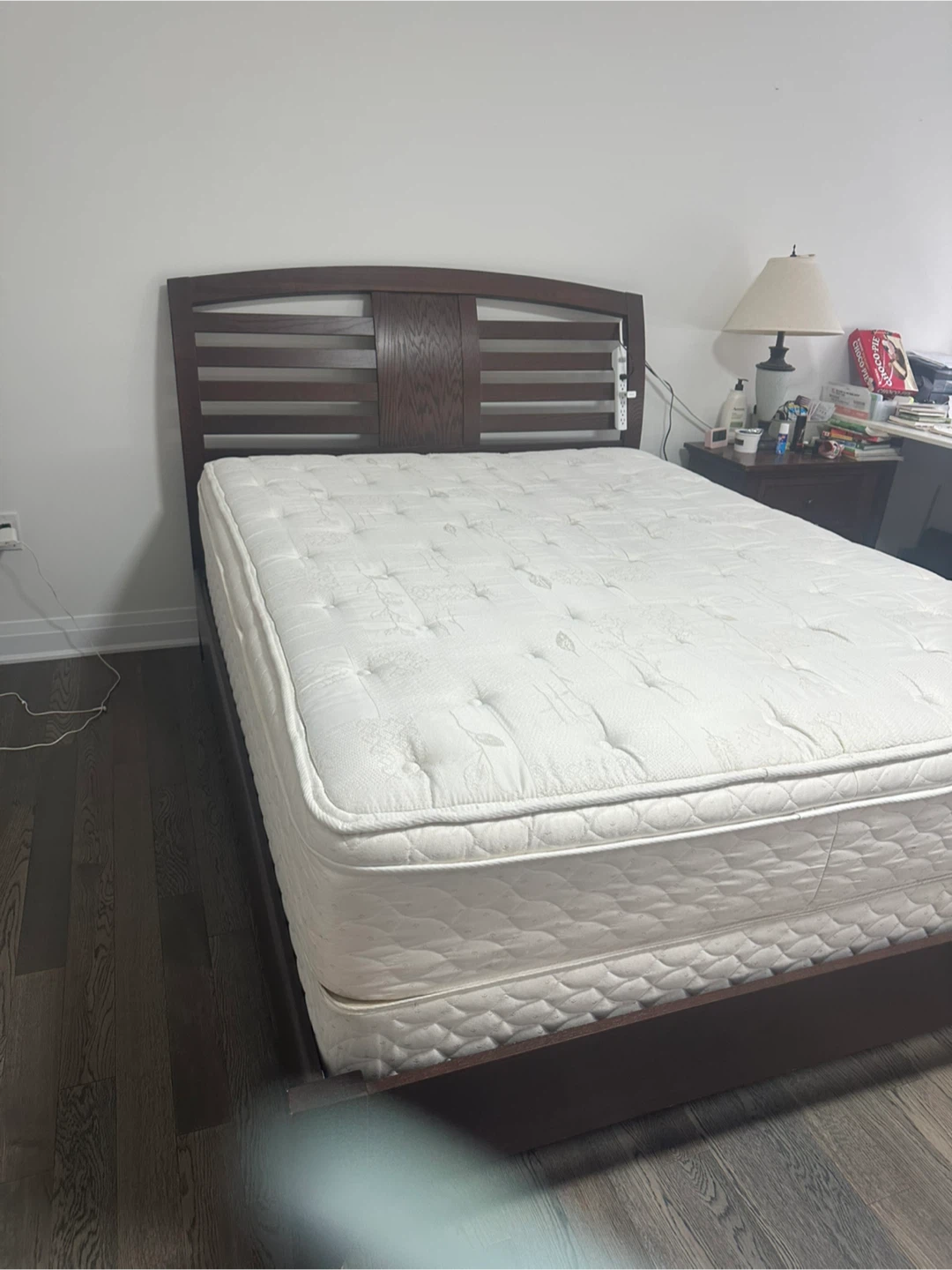 Mattress with wooden bed frame