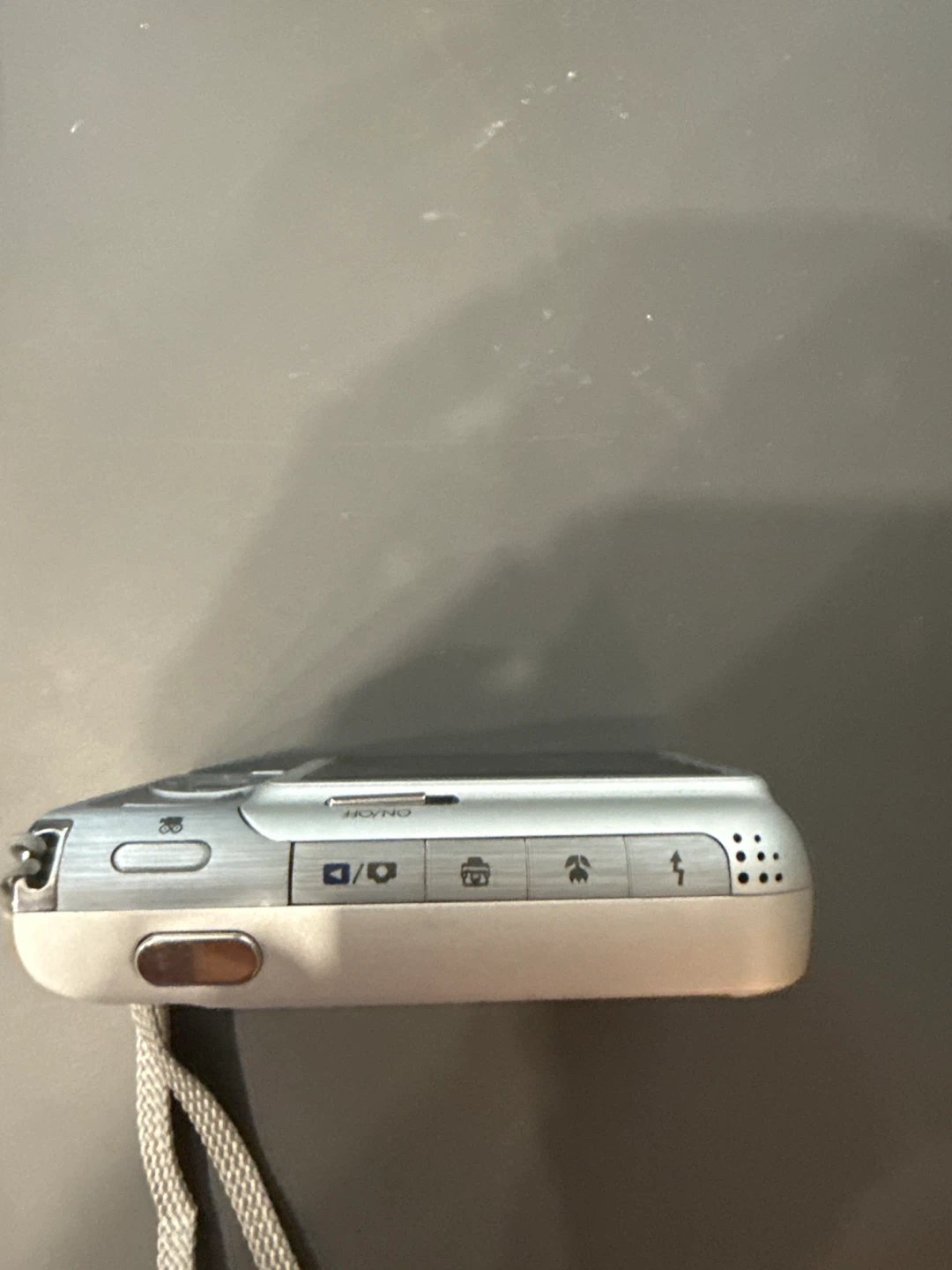 HP Photosmart R725 Digital Camera - photo 2