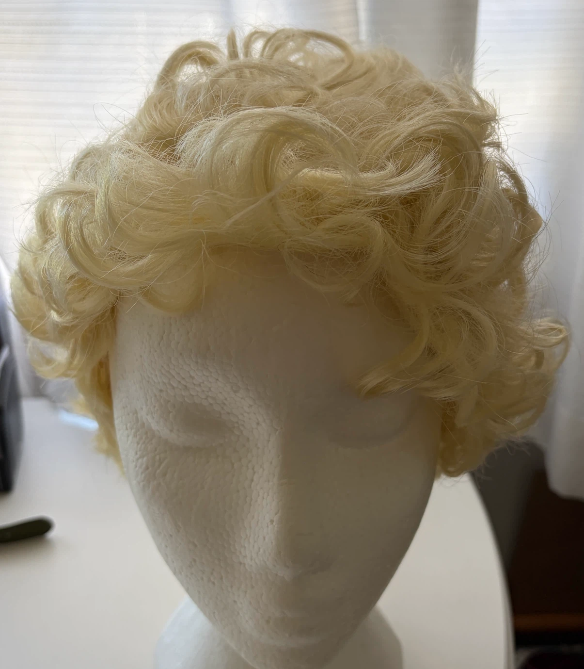 Blonde Curly Wig - photo 2