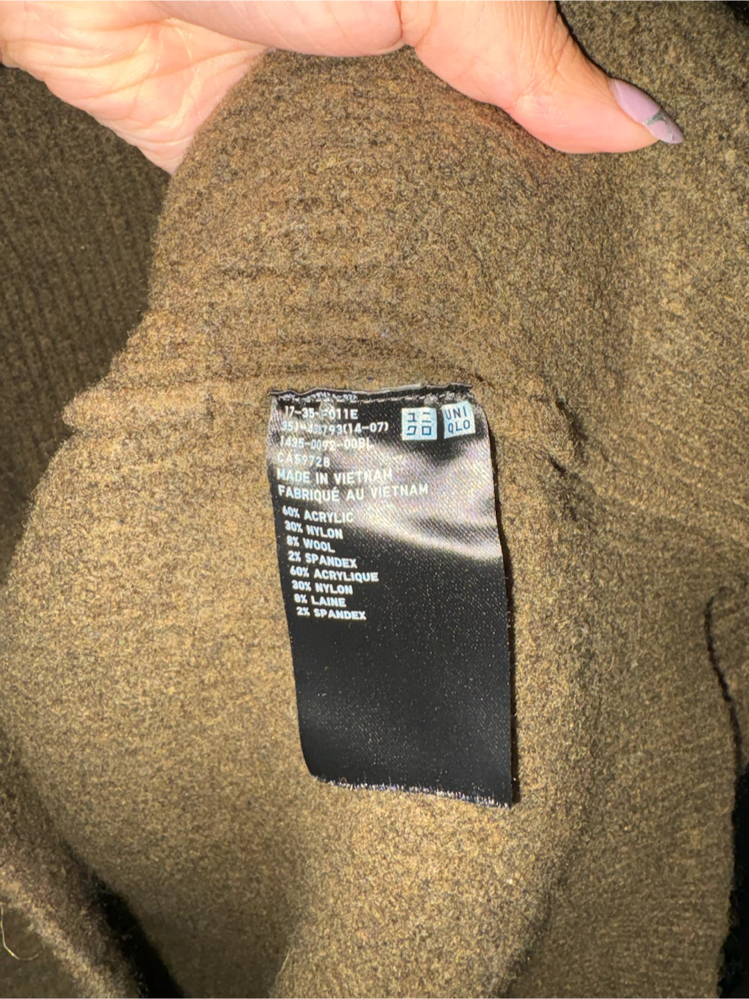 UNIQLO Crewneck Sweater - photo 3