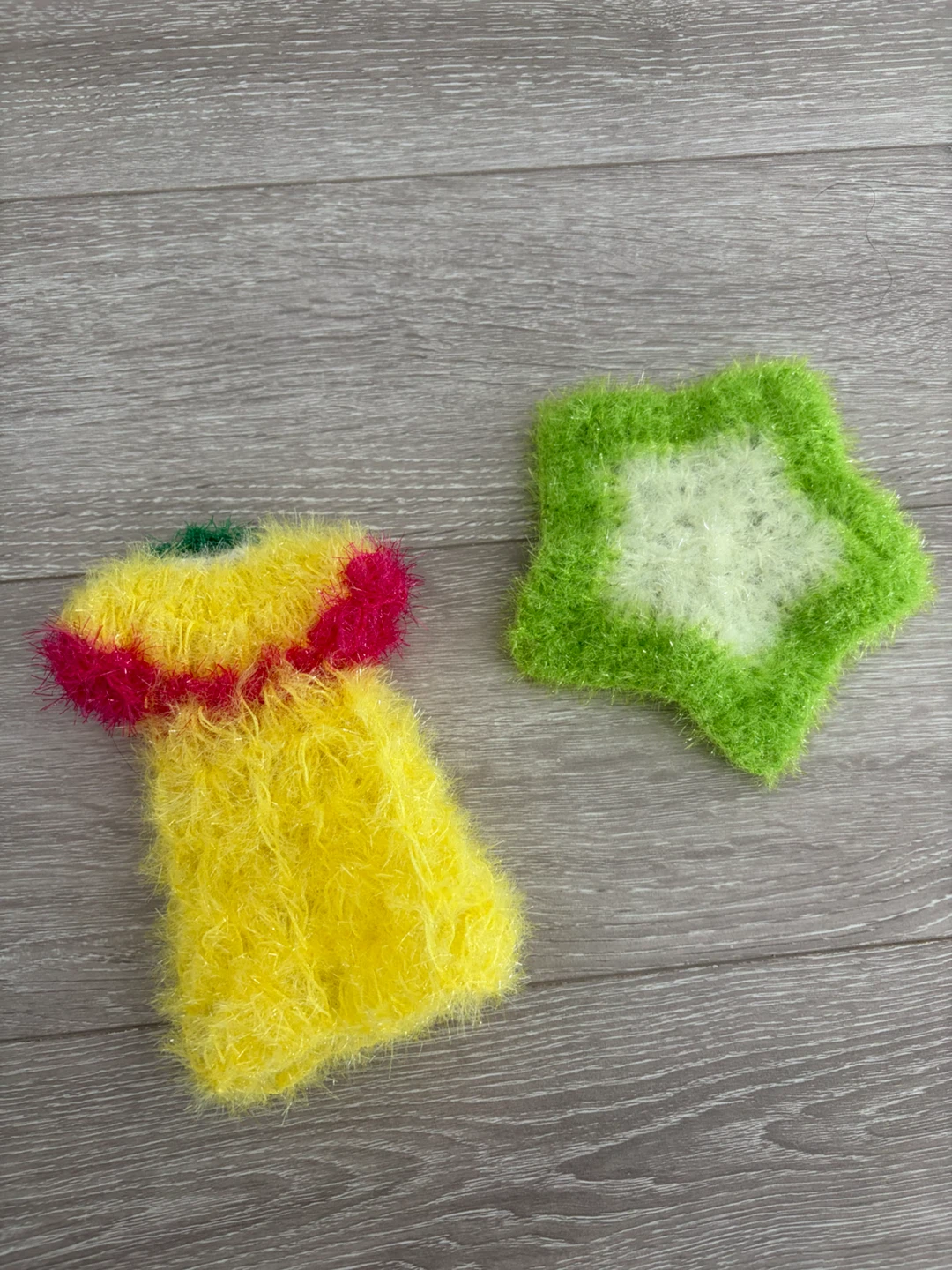 Yellow and Green Scrubbies