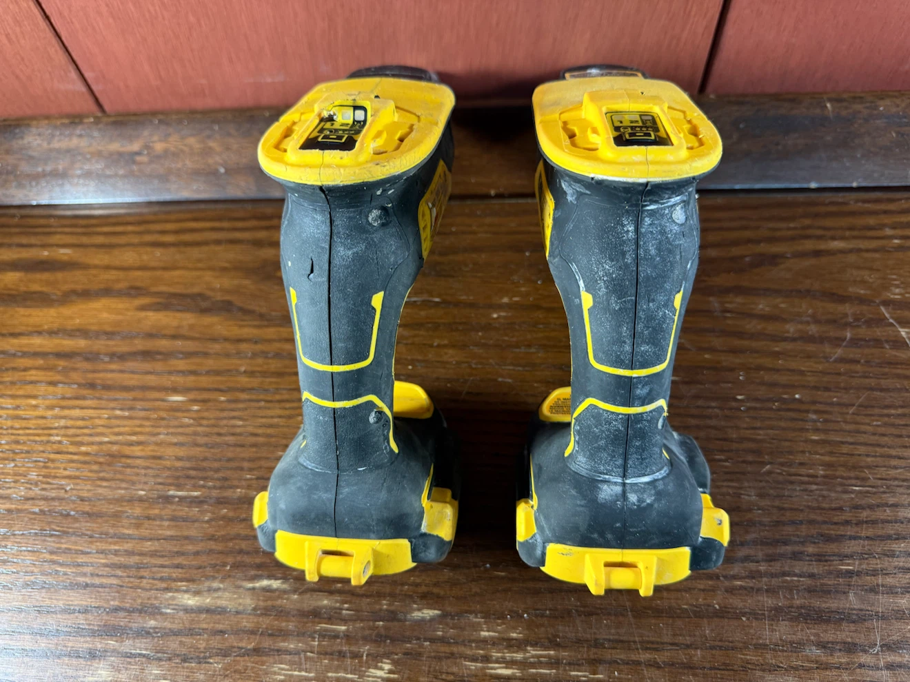 DEWALT 20V MAX XR Brushless Drywall Screwgun DCF630 Tool Only - photo 4