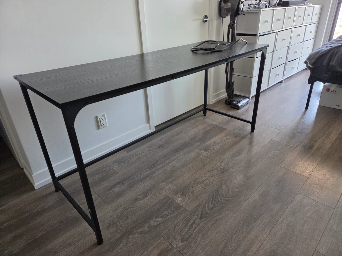 Black Modern Desk