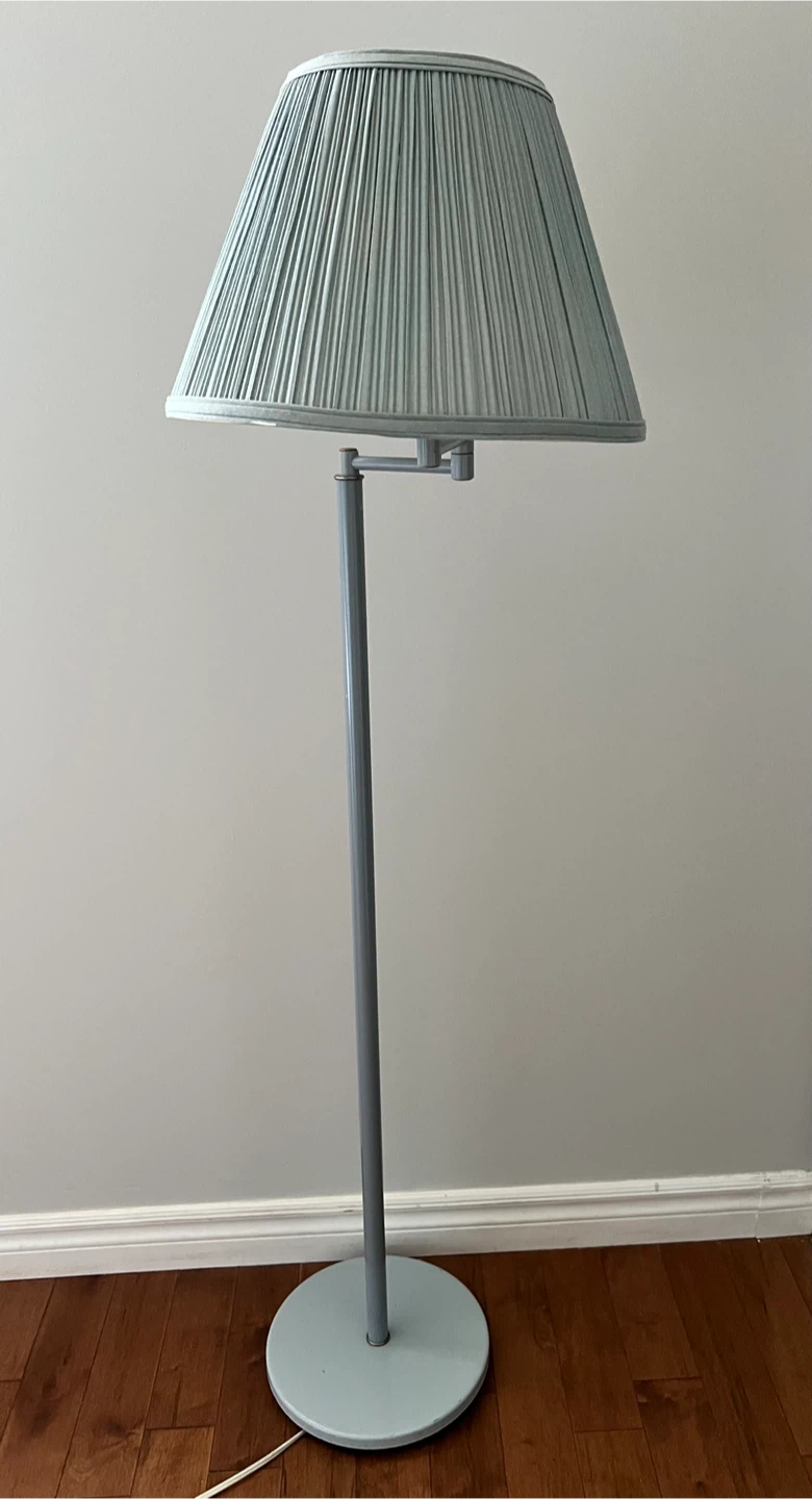 Adjustable Floor Lamp with Pleated Shade