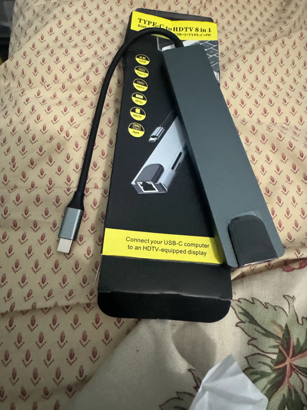 Type-C to HDTV 8 in 1 Hub Adapter