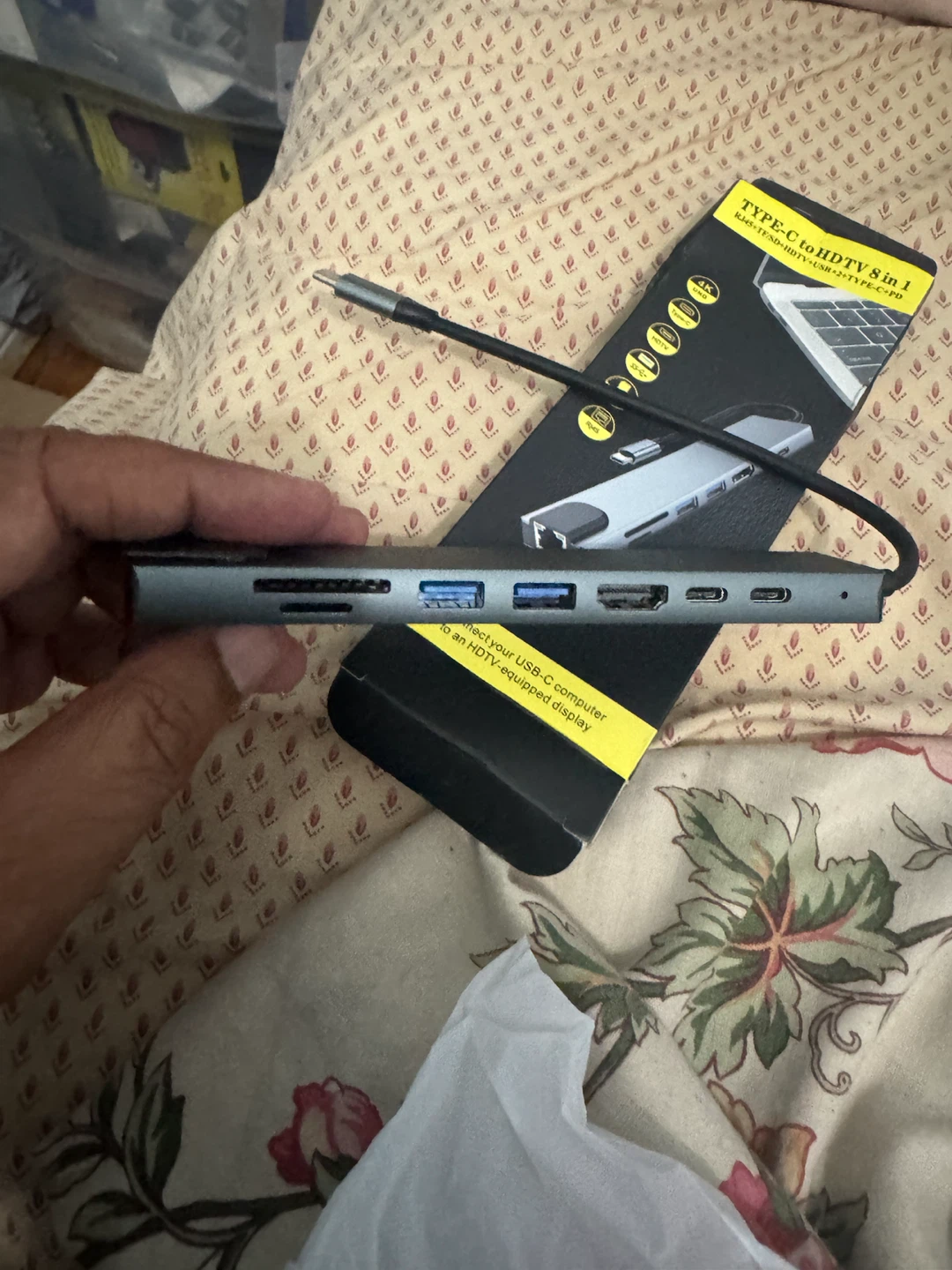 Type-C to HDTV 8 in 1 Hub Adapter - photo 3