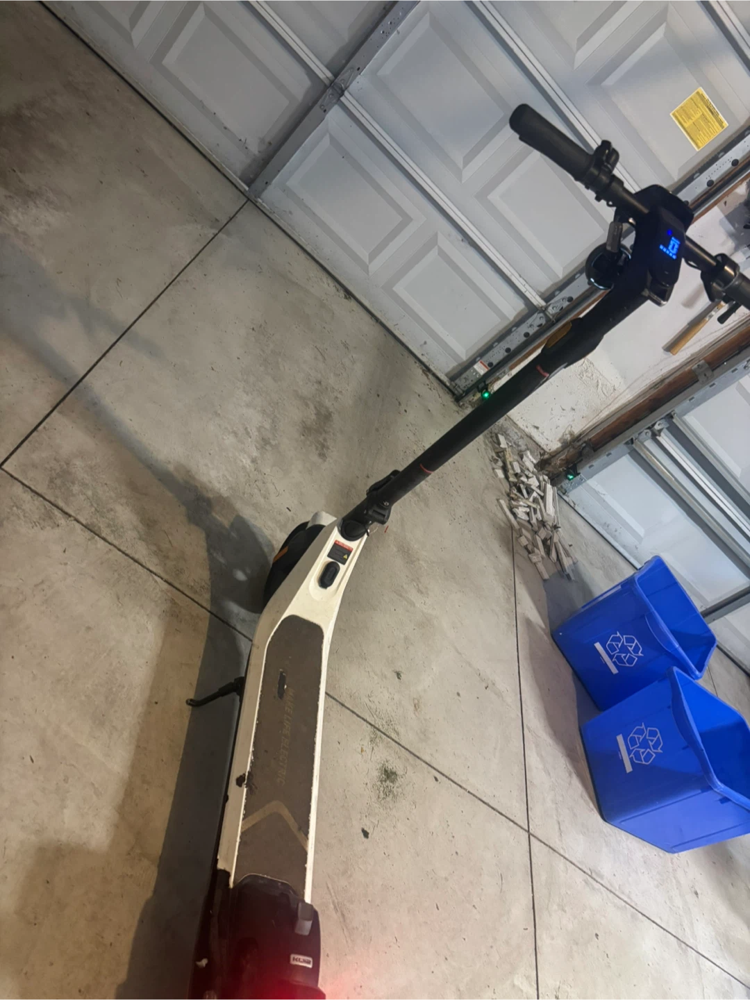 KQI2 electric scooter - photo 3