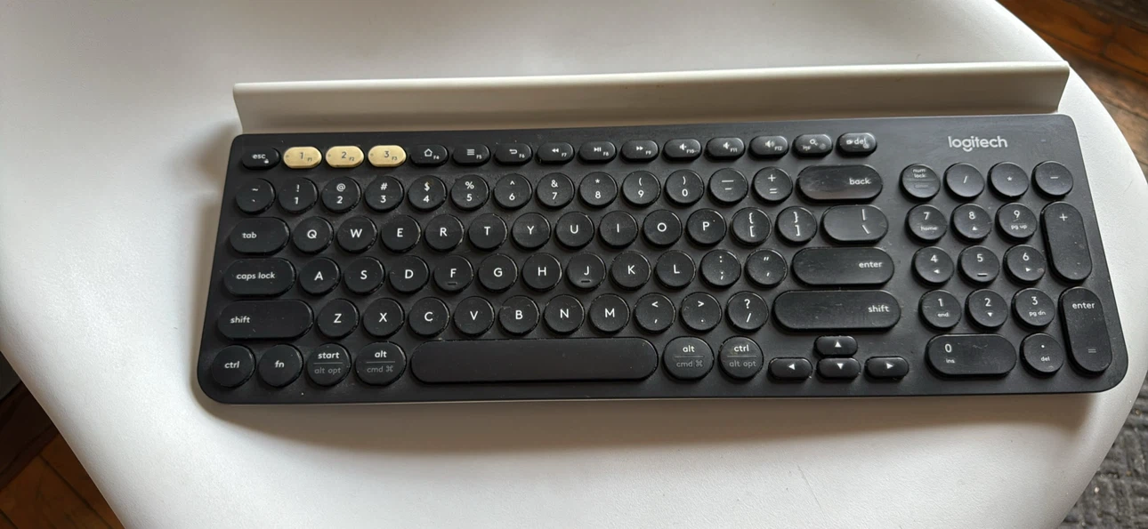 Logitech Wireless Keyboard