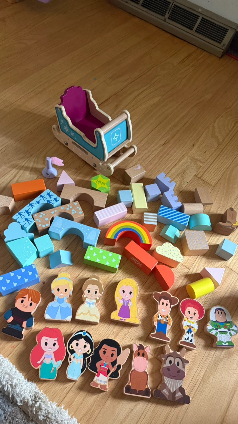 Disney Princess and Toy Story Wooden Blocks Sled