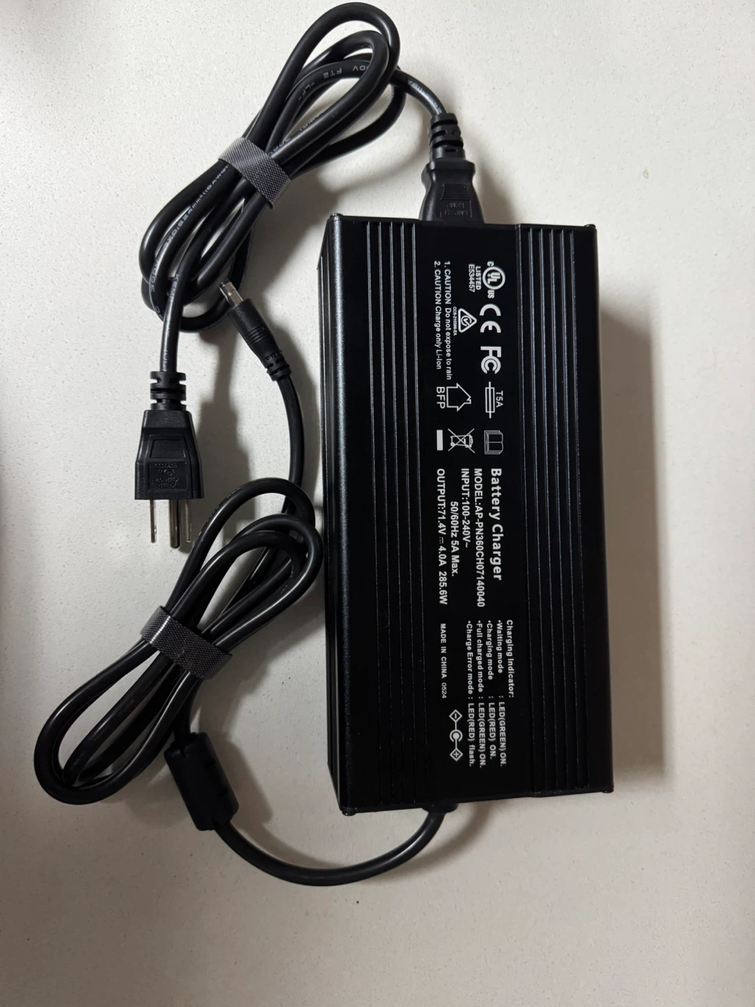 71.4V 4.0A Lithium-ion Battery Charger