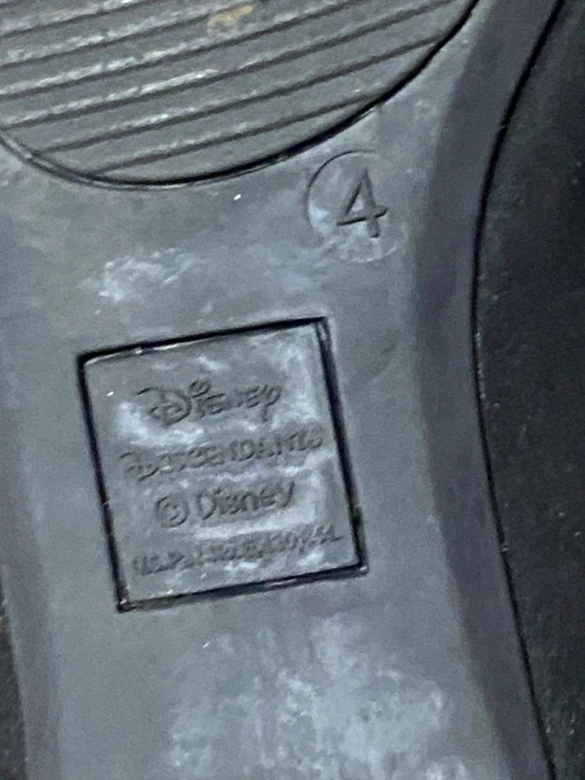 Disney Descendants Black Loafer Shoes - photo 2