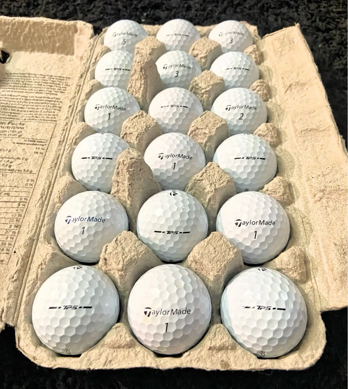 18 Taylormade TP5 Golf Balls