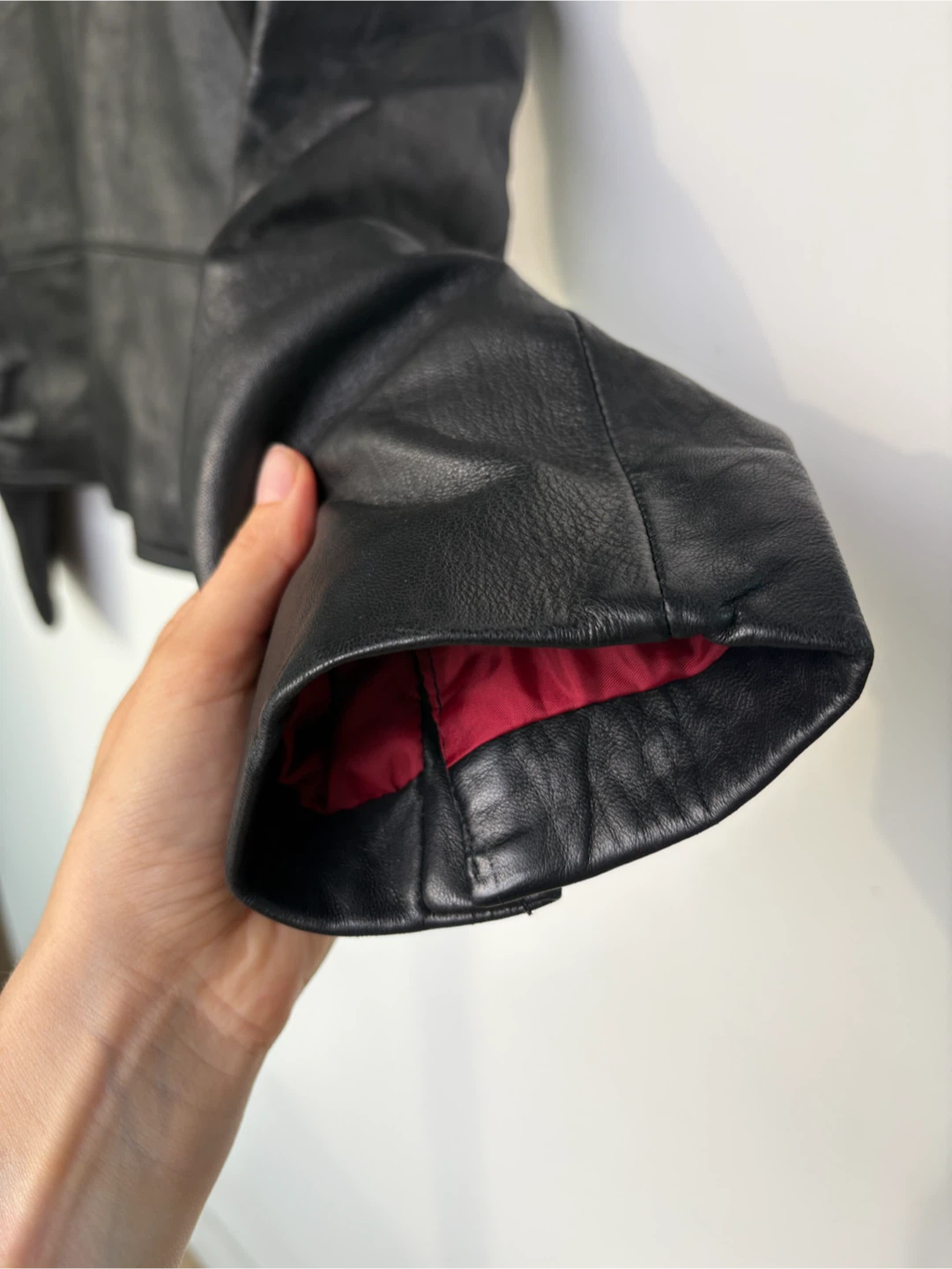 Black Hard Rock Cafe Leather Jacket - photo 5