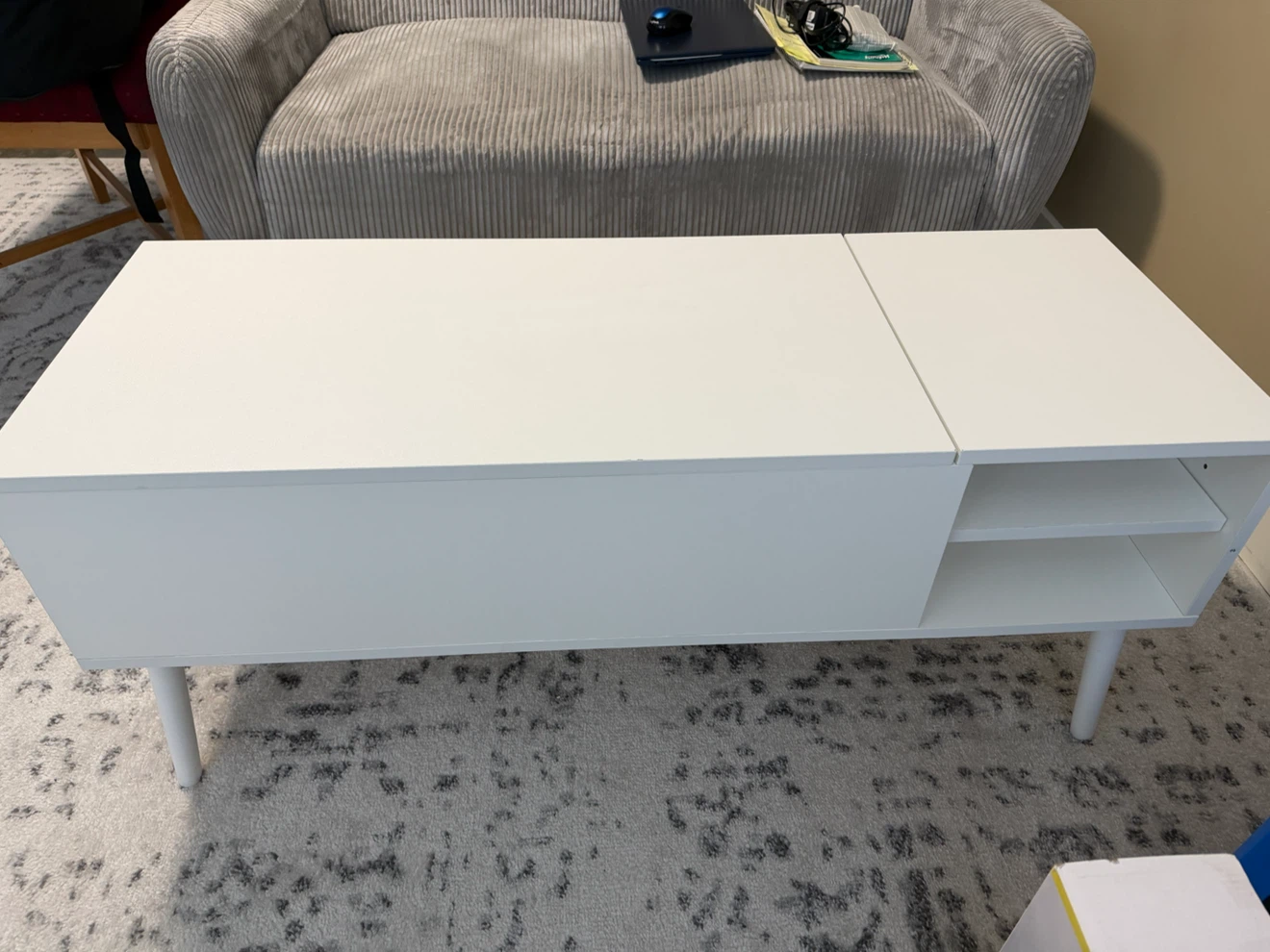 White Lift Top Coffee Table with Storage