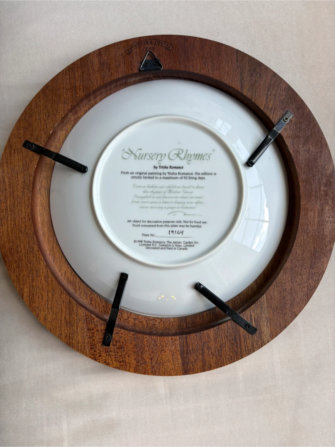 Two Artisan Collection Decorative Plates - photo 4