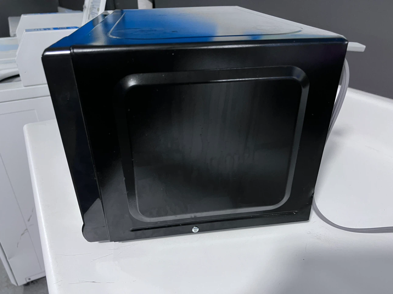 Black+Decker Microwave Oven - photo 3
