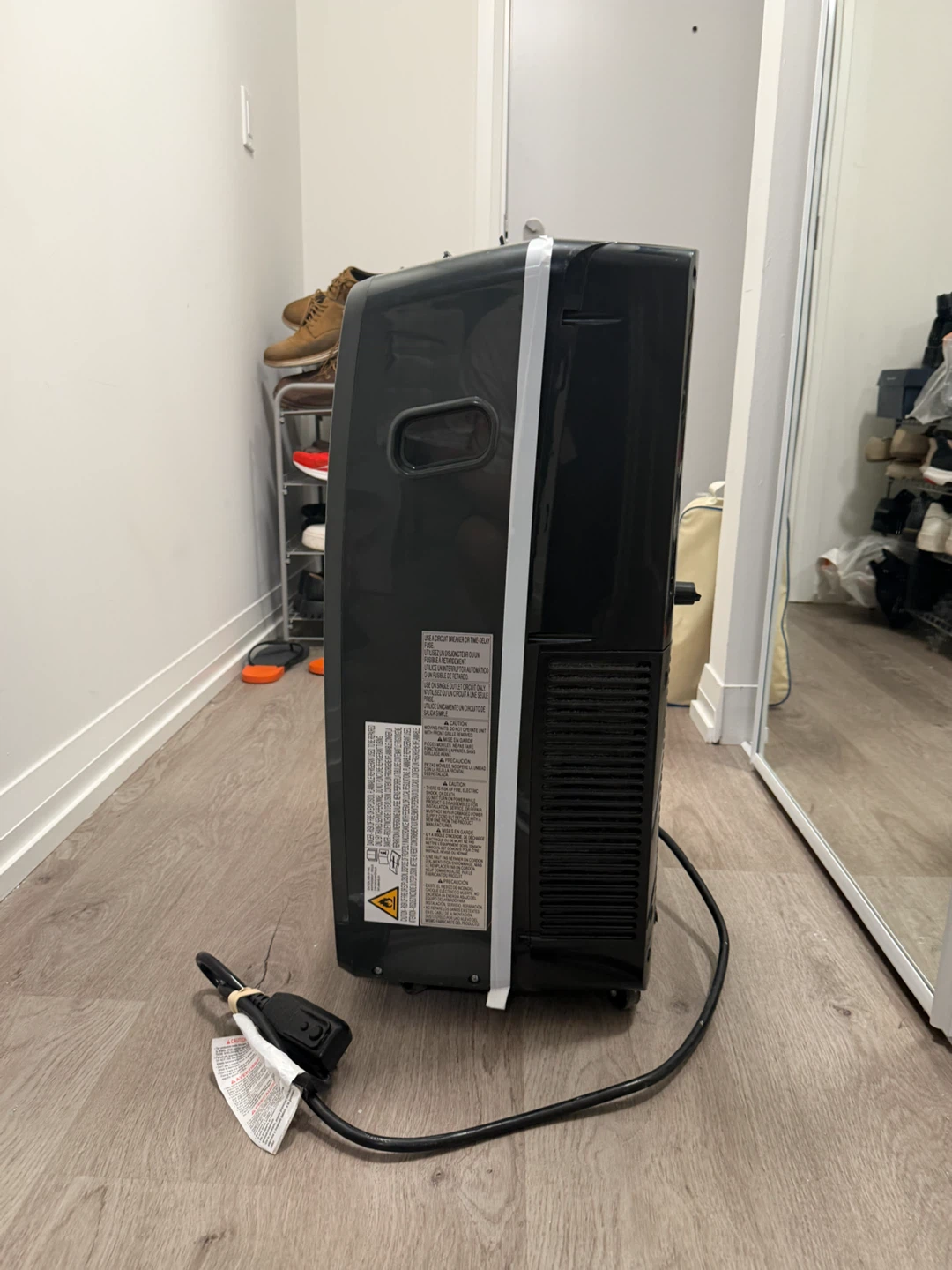 LG Portable Air Conditioner LP0821GSB - photo 2