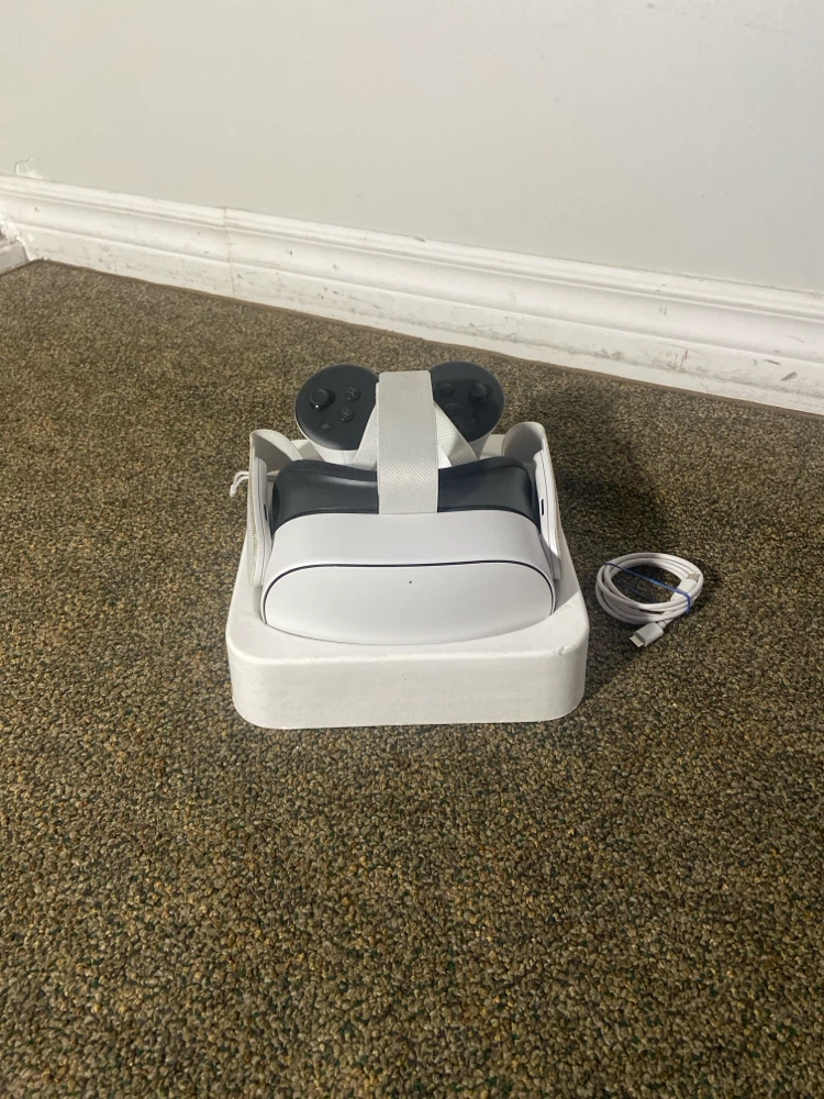 Meta Quest 3s VR Headset with Controllers