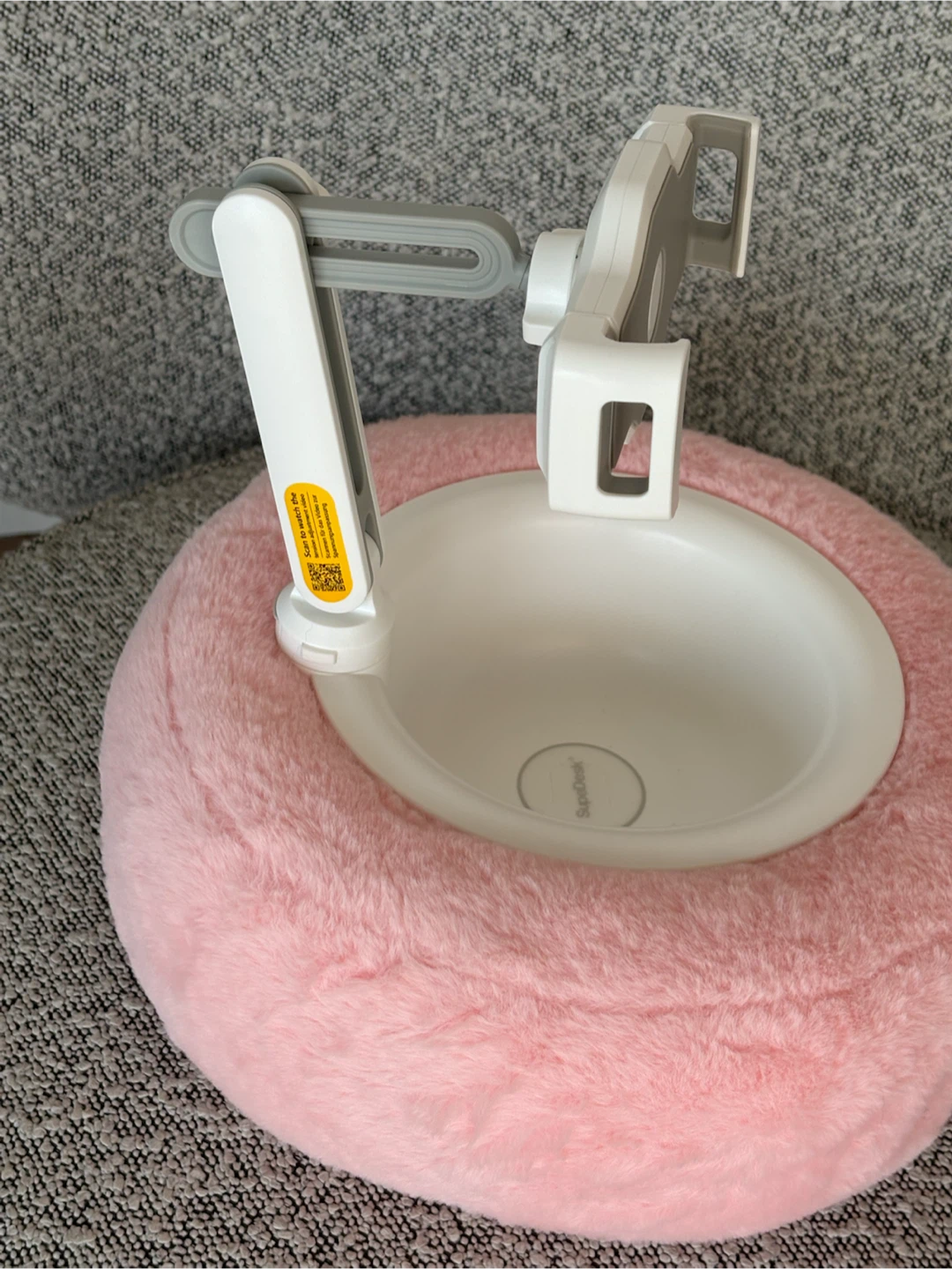 Pink Fluffy Phone Holder Stand - photo 3