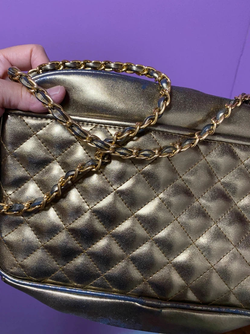 Quilted Chain Shoulder Bag - Gold