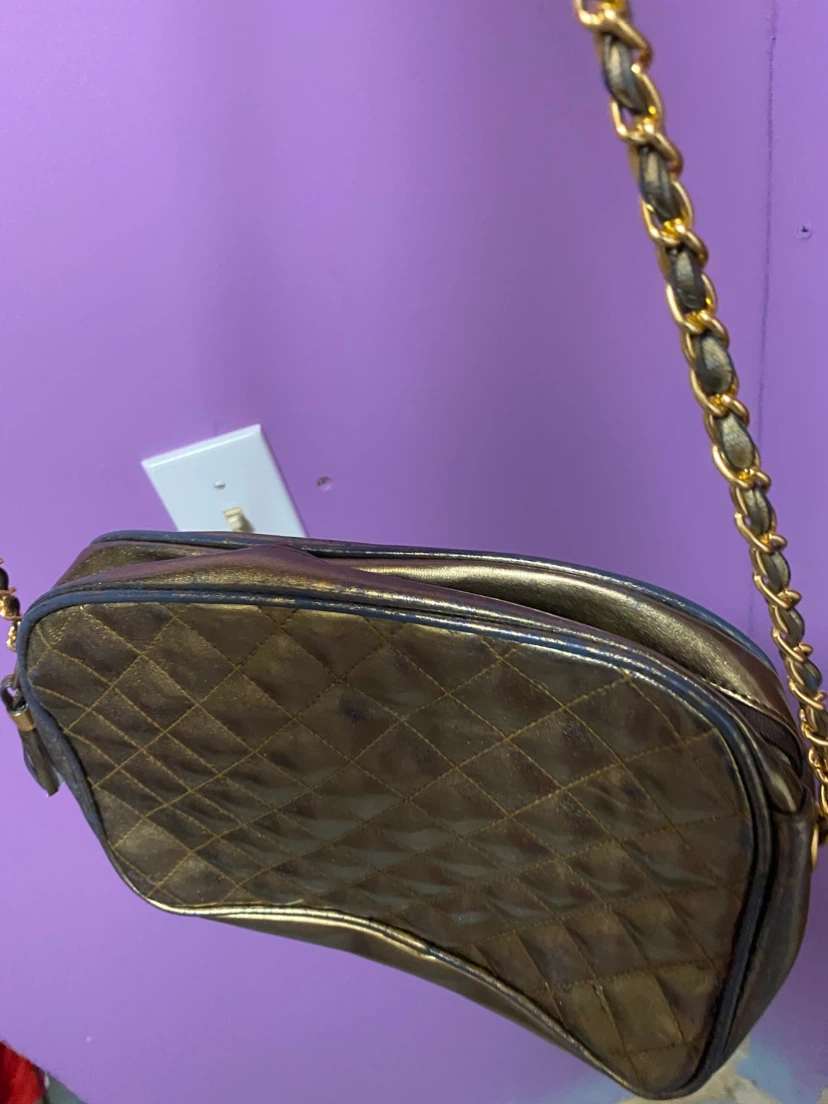 Quilted Chain Shoulder Bag - Gold - photo 2