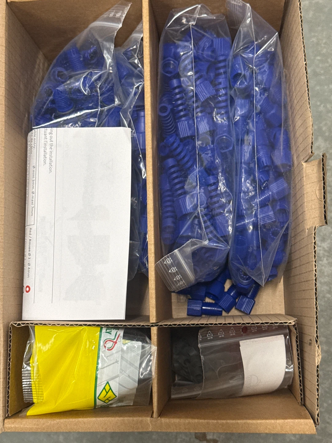 Box of 100 Corning FQ100084224 Fiber Optic Connectors