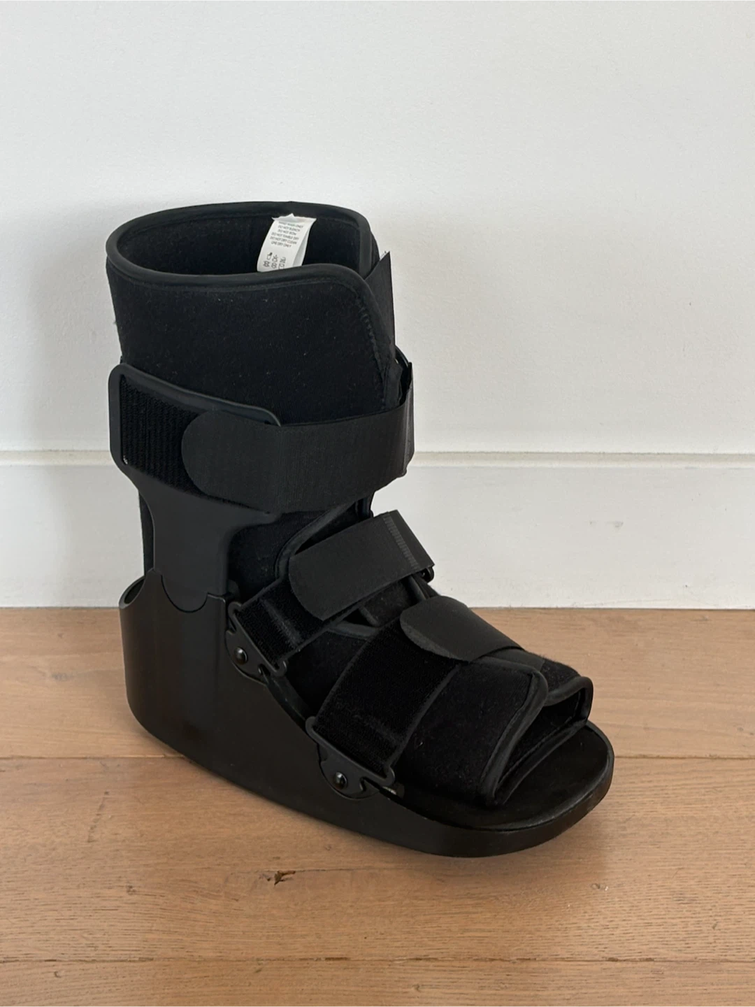Black Orthopaedic Walking Boot
