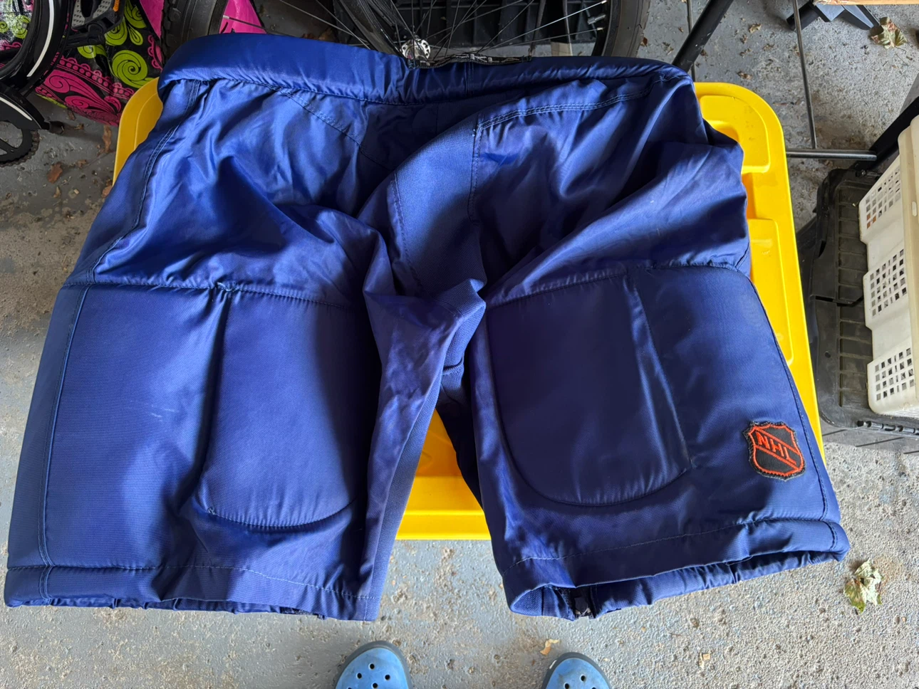 Toronto Maple Leafs goalie pants cover ups - photo 2