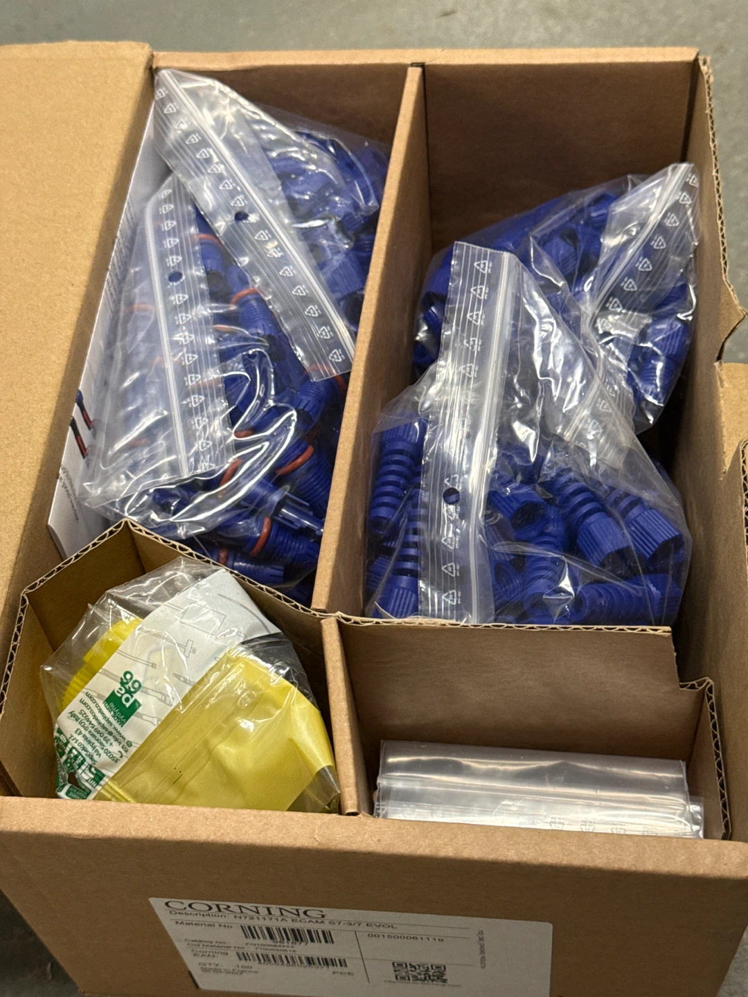 Box of 100 Corning N721171A ECAM S7-3/7 EVOL Connectors