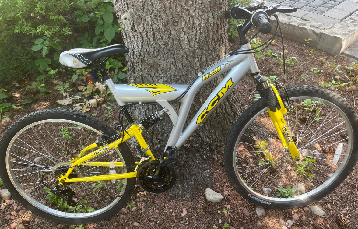 CCM Falcon Mountain Bike - 21 Speeds
