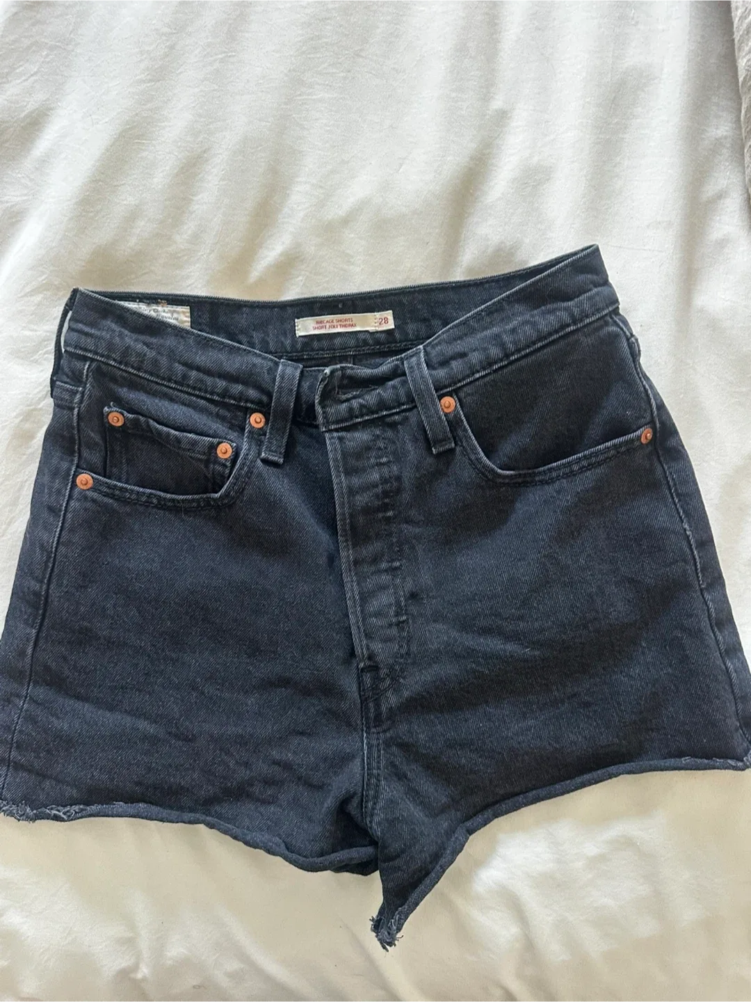 Levi's Ribcage Shorts - Black Size 28