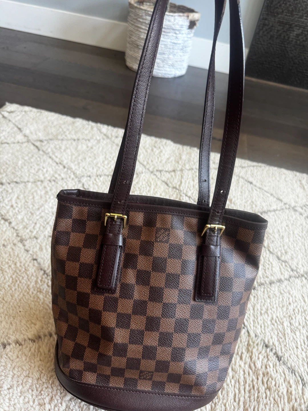 Authentic louis  Vuitton Damier ebene bucket bag - photo 5
