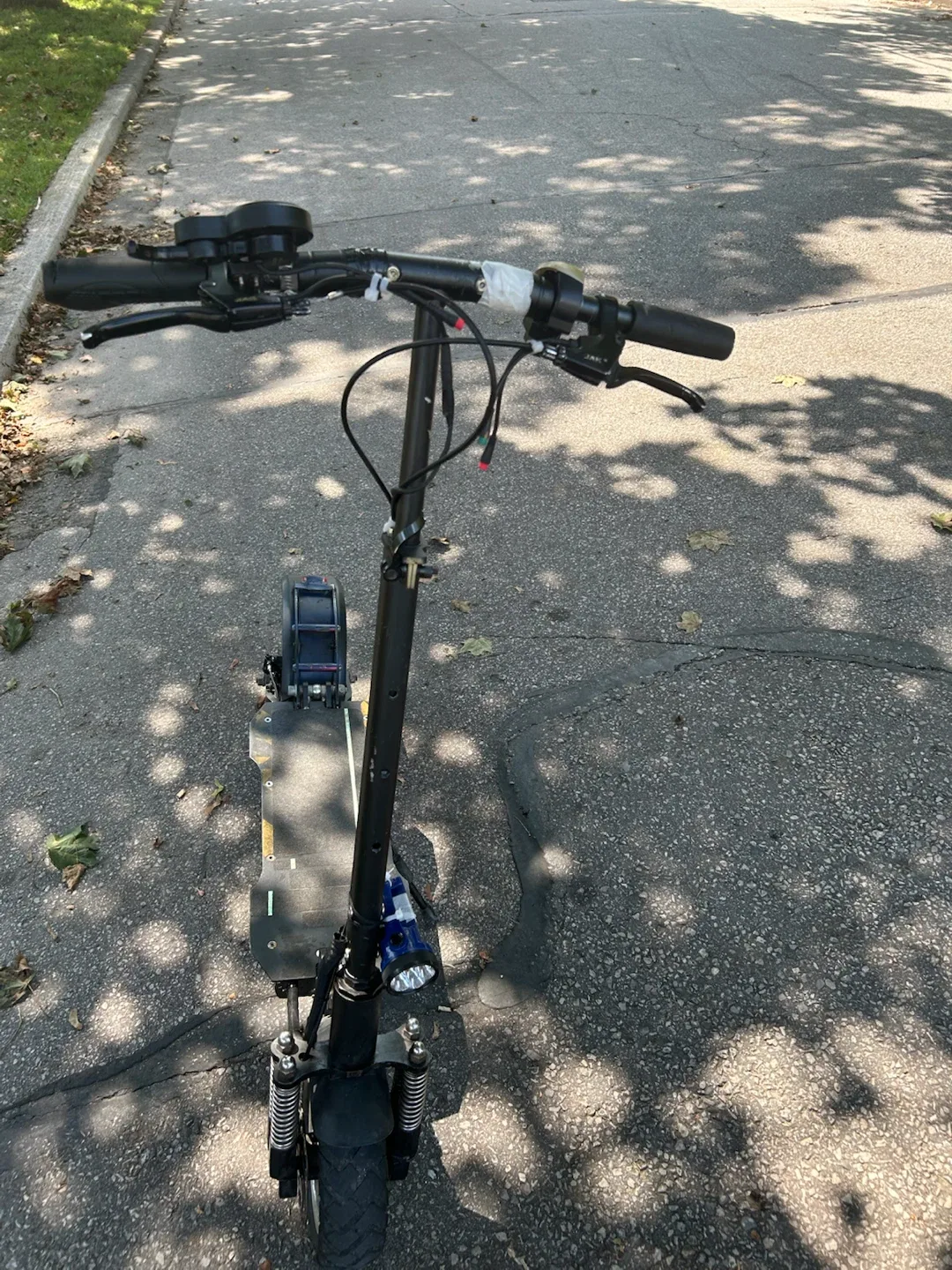 Electric scooter - photo 3