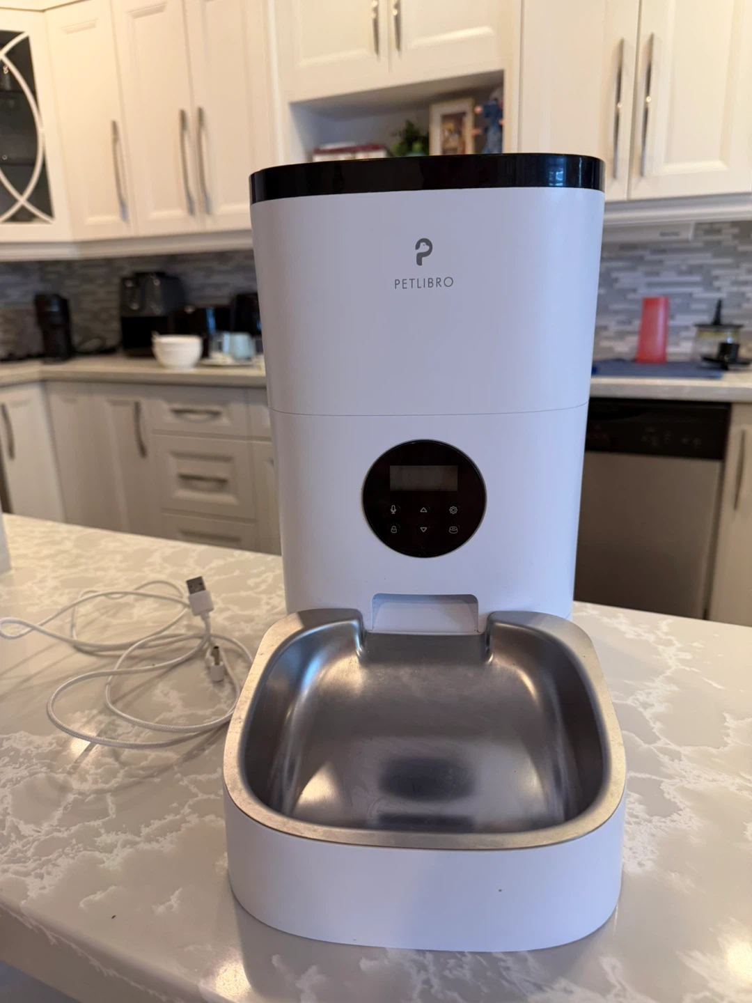 Petlibro automatic feeder for cat or sog - photo 2