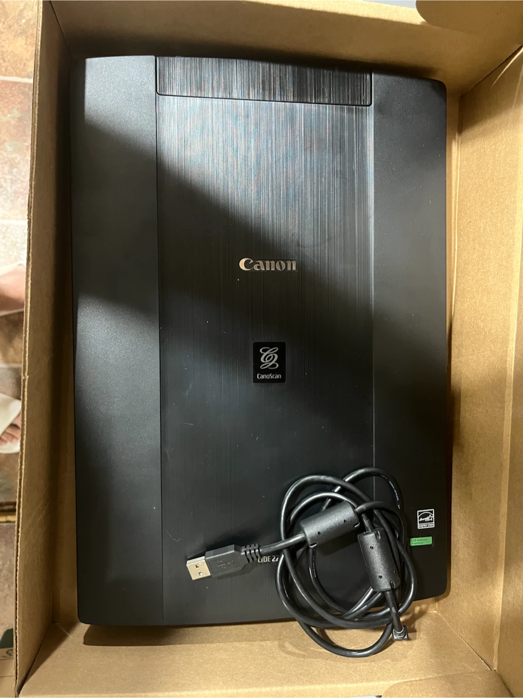 Canon CanoScan Lide 220 Flatbed Scanner