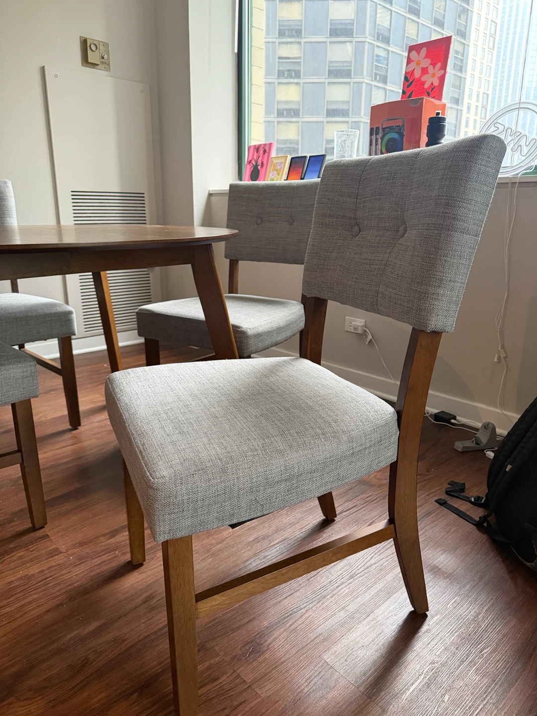 Round Wooden Dining Table + 4 Chairs - photo 2