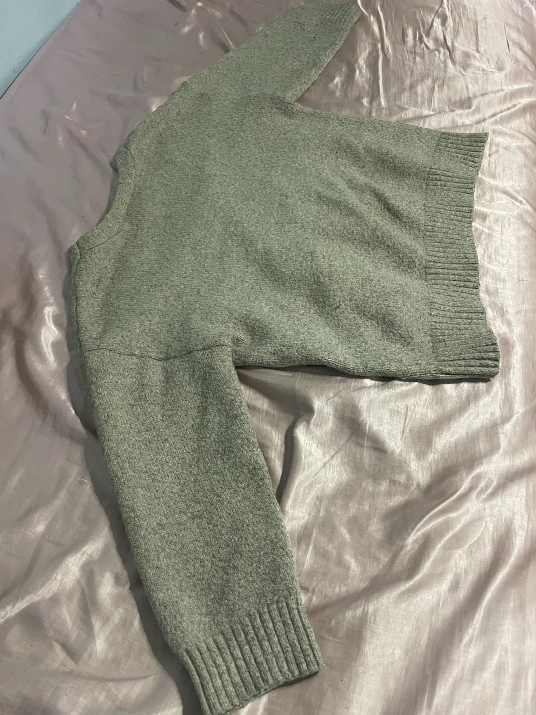 Joe Fresh Grey V-Neck Sweater - photo 3