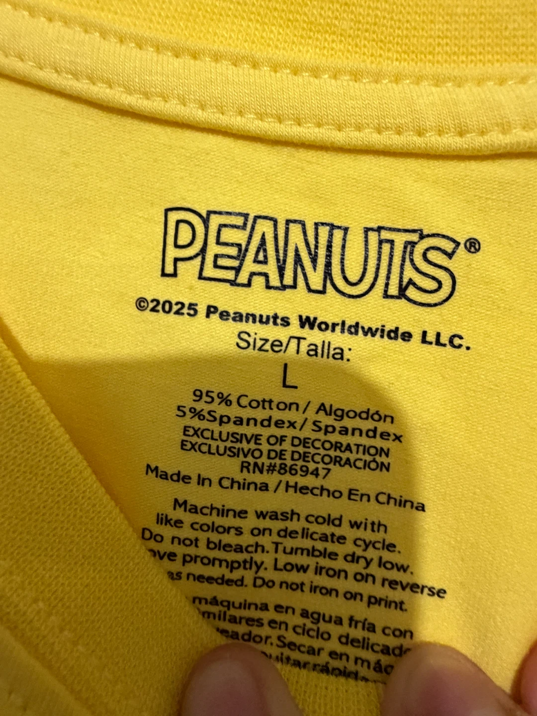 Peanuts Snoopy Graphic T-Shirt Size L - photo 3