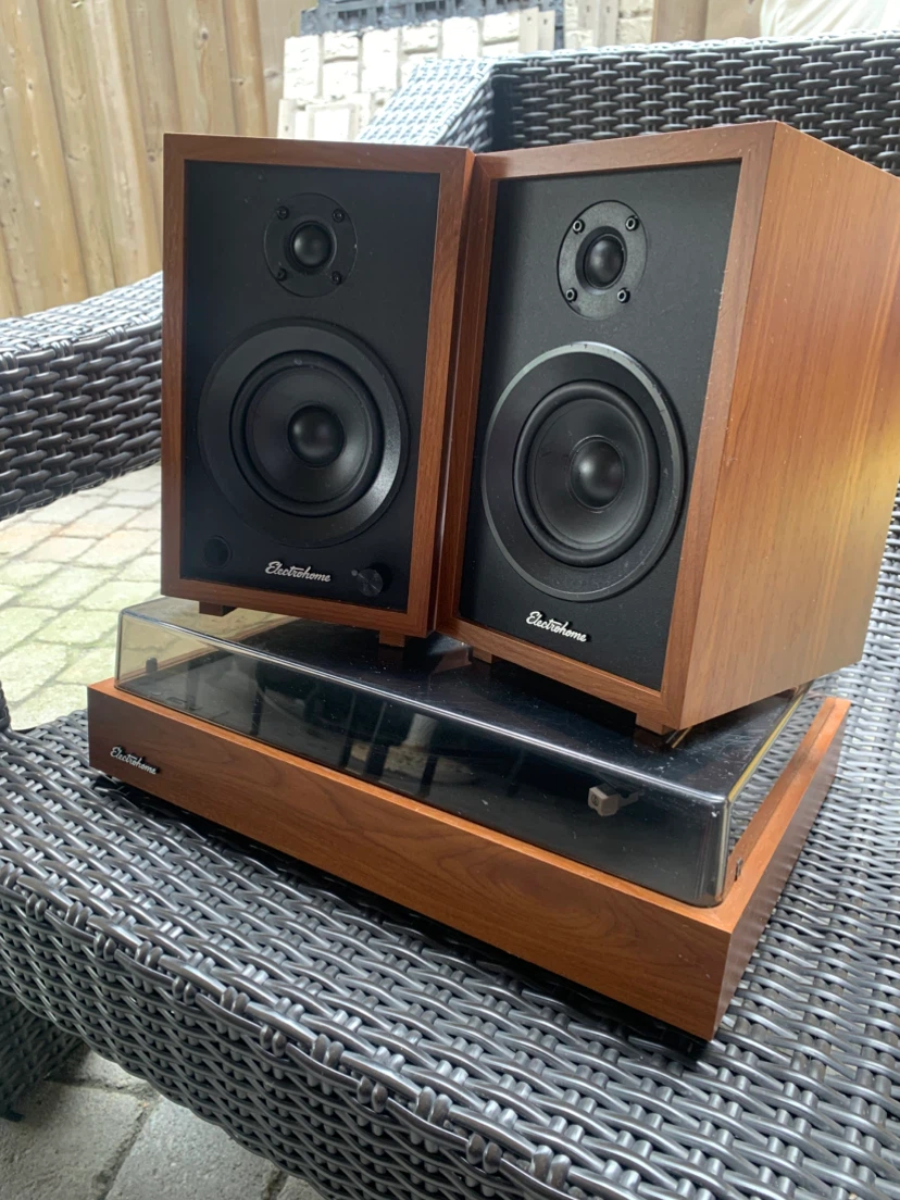 Electrohome Bookshelf Speakers and Record Player
