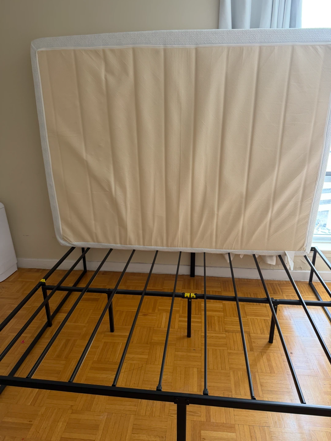 Zinus Queen Mattress, Used like new. - photo 2