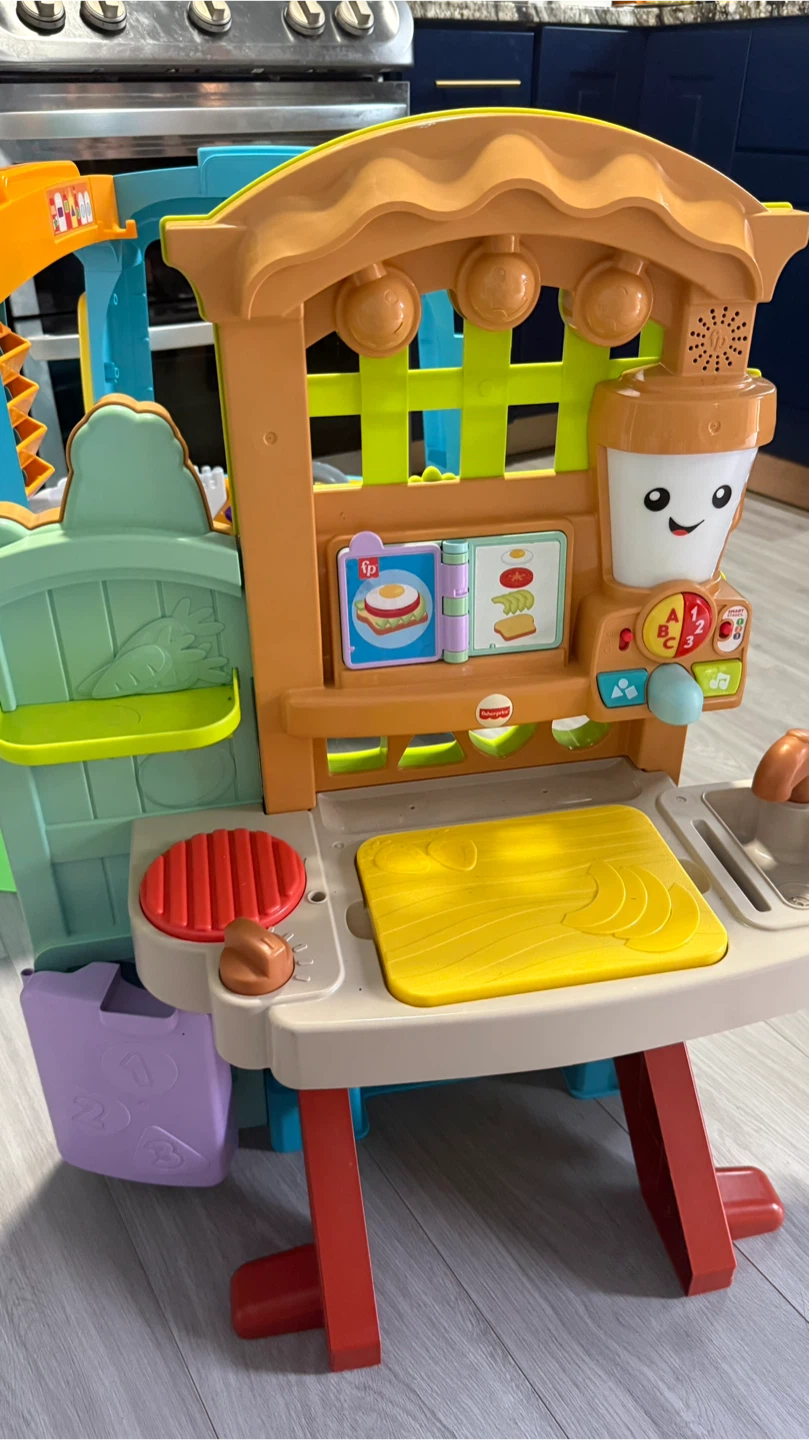 Fisher-Price Laugh & Learn Smart Stages Kitchen Playset
