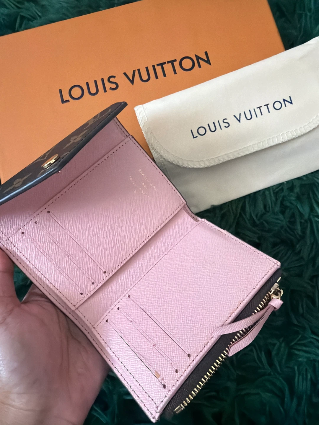Louis Vuitton Compact Wallet - Pink Interior - photo 2