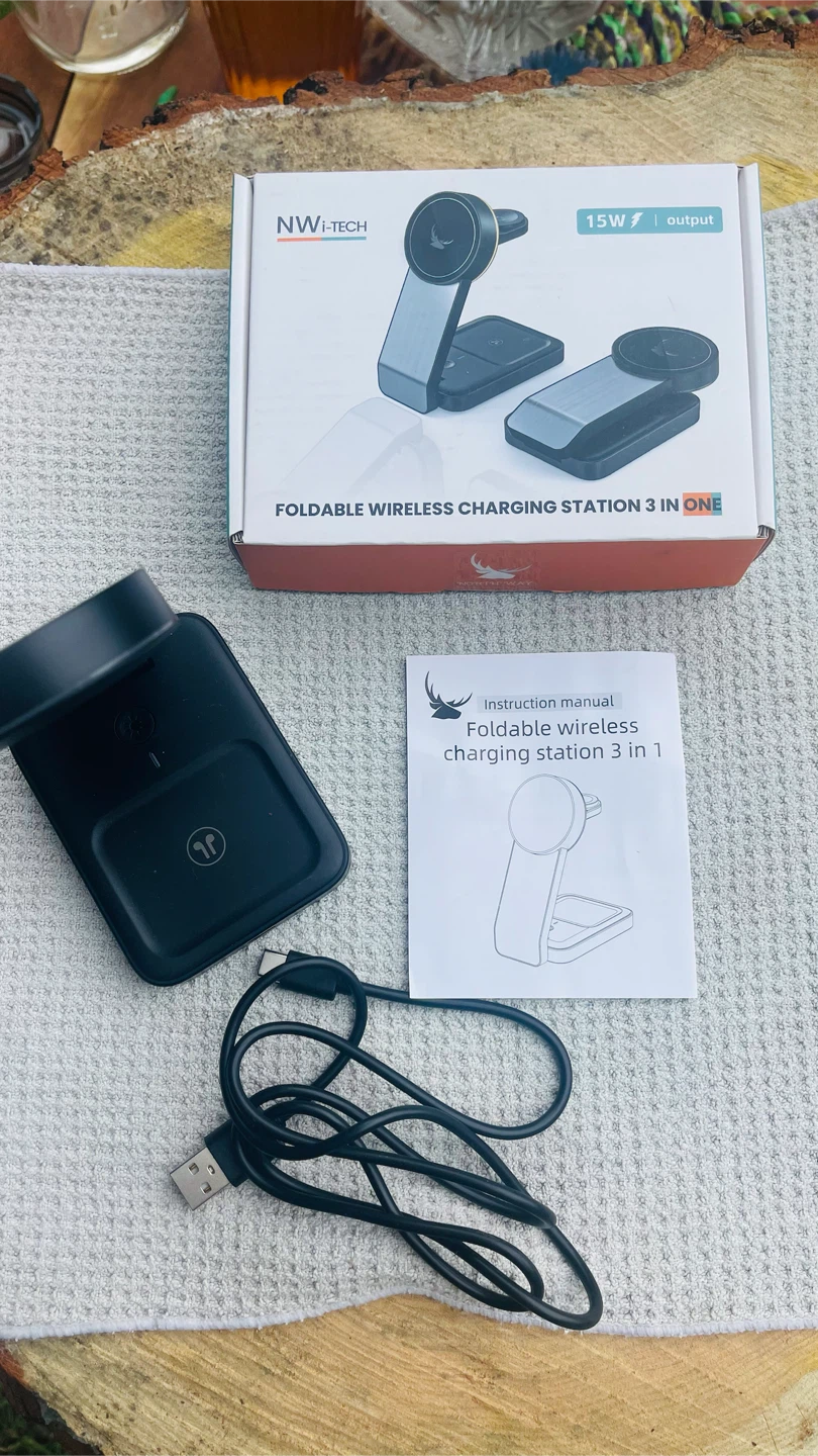 NWi-TECH 3-in-1 Foldable Wireless Charging Station 15W - photo 3